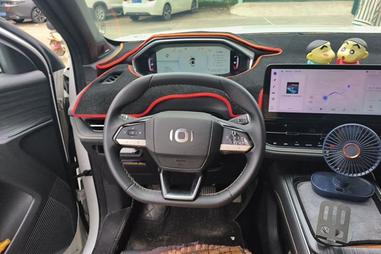 Used CHANGAN NEVO Q05 2024 Truly Delicious Version 125 Excellence Edition CATL Steering Wheel