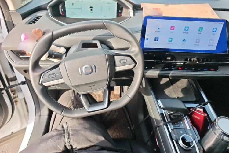 Used CHANGAN NEVO Q05 2024 Truly Delicious Version 125 Excellence Edition CATL Steering Wheel