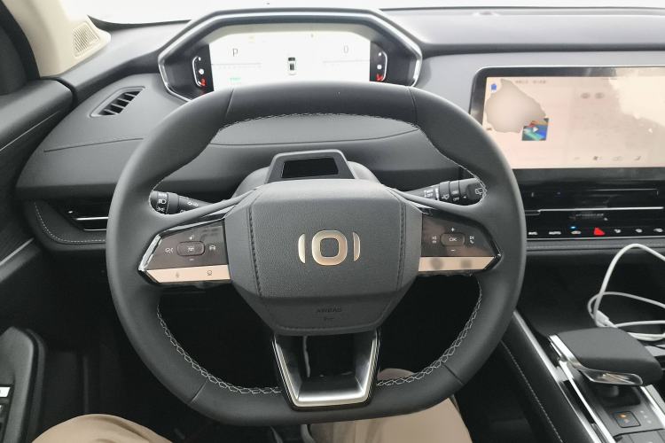 Used CHANGAN NEVO Q05 2024 Truly Delicious Version 125 Excellence Edition CATL Steering Wheel
