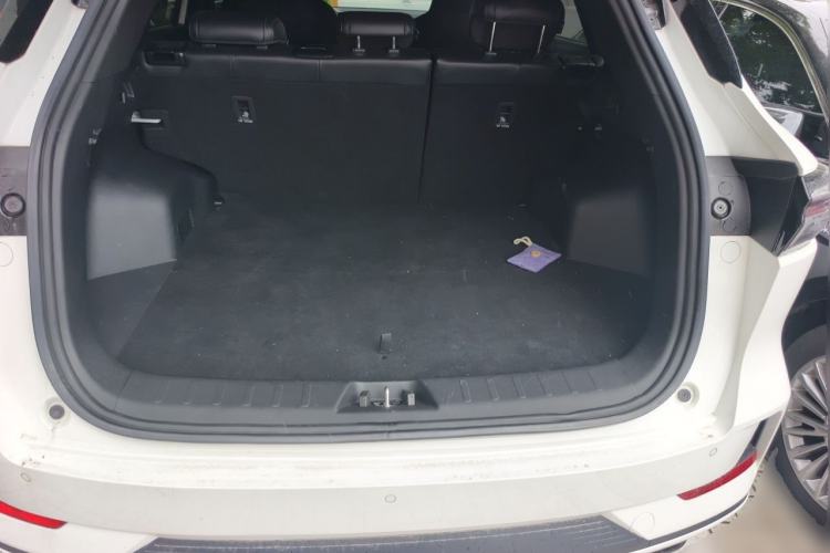 Used CHANGAN NEVO Q05 2024 Truly Delicious Version 125cc Superior Design CATL Trunk