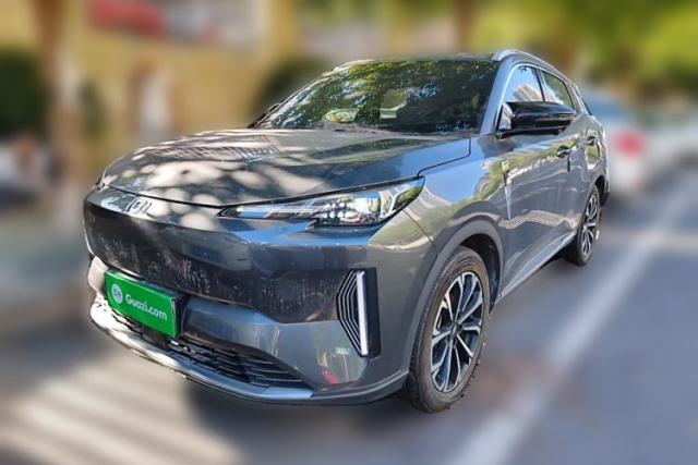 Ojetý CHANGAN NEVO Q05 2025 Truly Delicious Version 125 Deluxe Edition