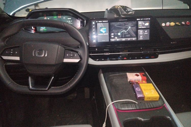 Used CHANGAN NEVO Q05 2025 Truly Delicious Version 125cc Beyond-Excellent Type Center Console