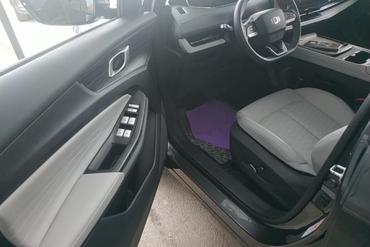 Used CHANGAN NEVO Q05 2025 Truly Delicious Version 125cc Beyond-Excellent Type Driver Seat