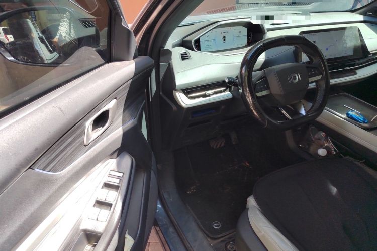 Used CHANGAN NEVO Q05 2025 Truly Delicious Version 125cc Beyond-Excellent Type Driver Seat