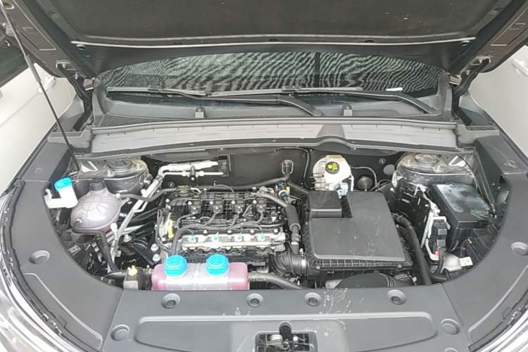 Used CHANGAN NEVO Q05 2025 Truly Delicious Version 125cc Beyond-Excellent Type Engine Bay