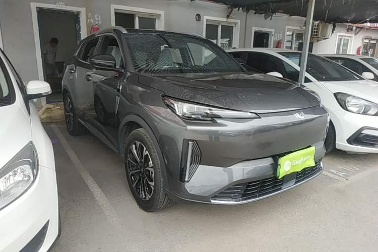 Used CHANGAN NEVO Q05 2025 Truly Delicious Version 125cc Beyond-Excellent Type Front Right 45 Deg