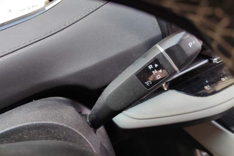 Used CHANGAN NEVO Q05 2025 Truly Delicious Version 125cc Beyond-Excellent Type Gear Lever