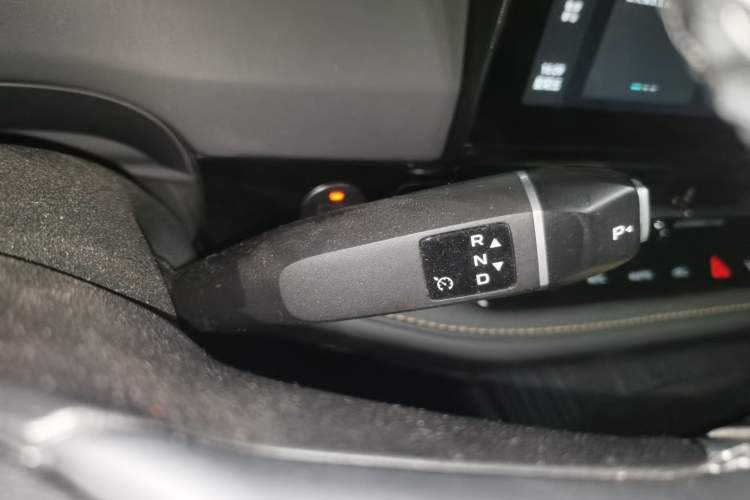 Used CHANGAN NEVO Q05 2025 Truly Delicious Version 125cc Beyond-Excellent Type Gear Lever