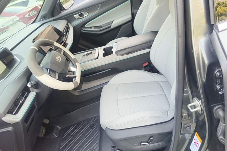 Used CHANGAN NEVO Q05 2025 Truly Delicious Version 125cc Beyond-Excellent Type Left Front Seat