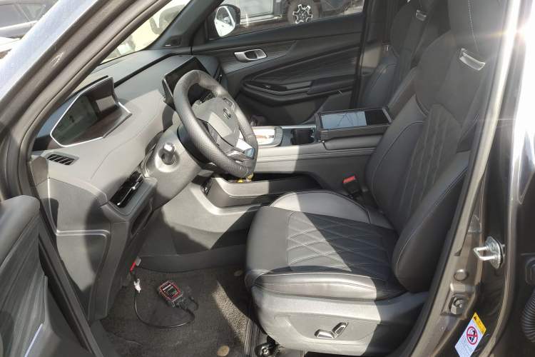Used CHANGAN NEVO Q05 2025 Truly Delicious Version 125 Deluxe Edition Left Front Seat