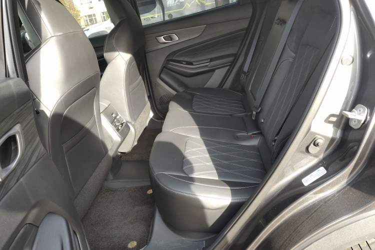 Used CHANGAN NEVO Q05 2025 Truly Delicious Version 125 Deluxe Edition Left Rear Seat