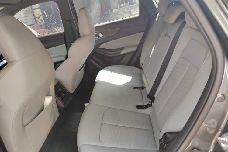 Used CHANGAN NEVO Q05 2025 Truly Delicious Version 125cc Beyond-Excellent Type Left Rear Seat
