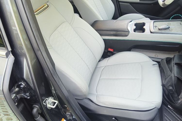 Used CHANGAN NEVO Q05 2025 Truly Delicious Version 125cc Beyond-Excellent Type Right Front Seat
