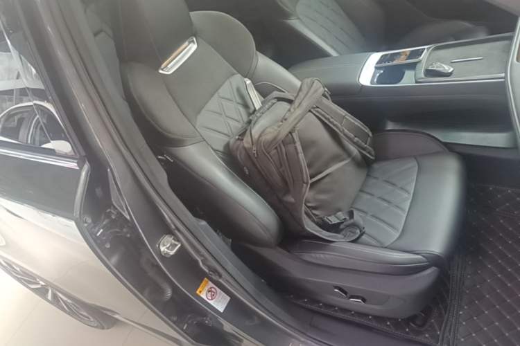 Used CHANGAN NEVO Q05 2025 Truly Delicious Version 125 Deluxe Edition Right Front Seat