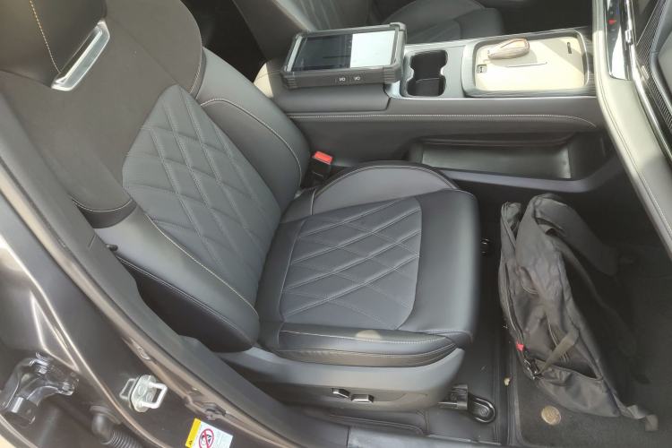 Used CHANGAN NEVO Q05 2025 Truly Delicious Version 125 Deluxe Edition Right Front Seat