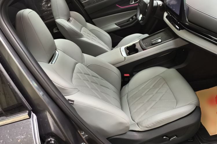 Used CHANGAN NEVO Q05 2025 Truly Delicious Version 125 Deluxe Edition Right Front Seat
