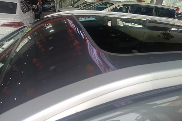 Used CHANGAN NEVO Q05 2025 Truly Delicious Version 125 Deluxe Edition Roof