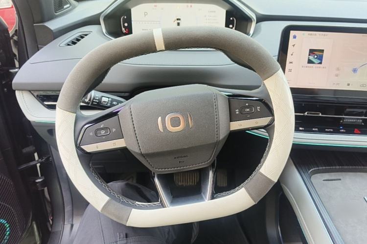 Used CHANGAN NEVO Q05 2025 Truly Delicious Version 125cc Beyond-Excellent Type Steering Wheel