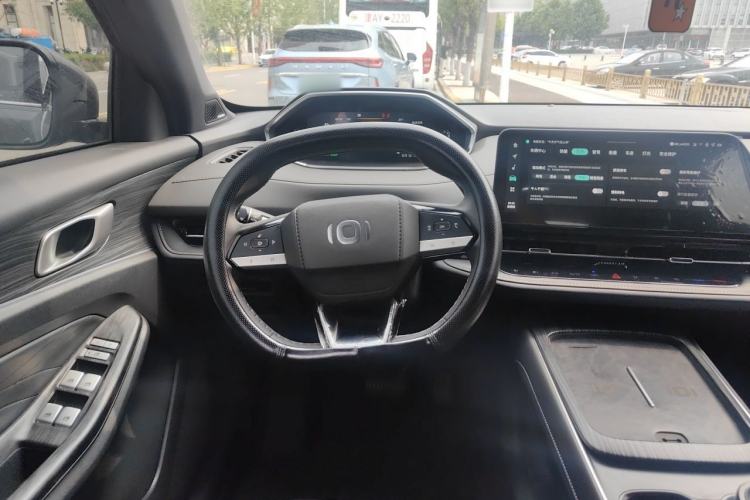 Used CHANGAN NEVO Q05 2025 Truly Delicious Version 125 Deluxe Edition Steering Wheel