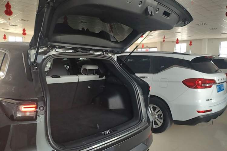 Used CHANGAN NEVO Q05 2025 Truly Delicious Version 125 Leading-Edge Edition Trunk