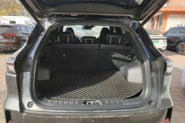Used CHANGAN NEVO Q05 2025 Truly Delicious Version 125 Deluxe Edition Trunk