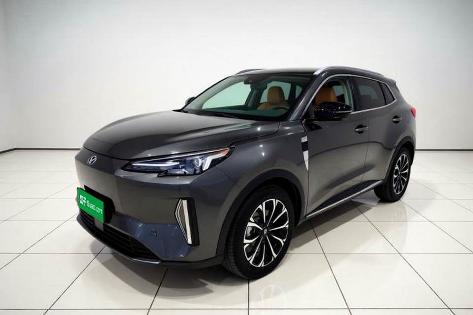 CHANGAN NEVO Q05 2025