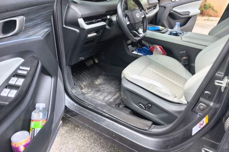 Used CHANGAN NEVO Q05 2025 Truly Delicious Version 125cc Beyond-Excellent Type Driver Seat