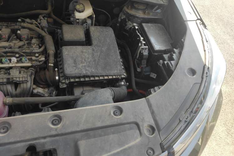 Used CHANGAN NEVO Q05 2025 Truly Delicious Version 125cc Beyond-Excellent Type Engine Bay Left