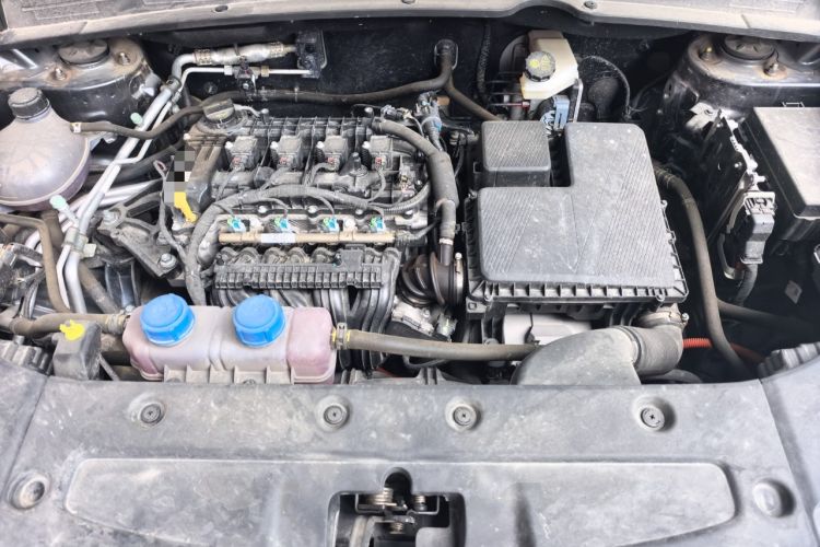 Used CHANGAN NEVO Q05 2025 Truly Delicious Version 125cc Beyond-Excellent Type Engine Bay