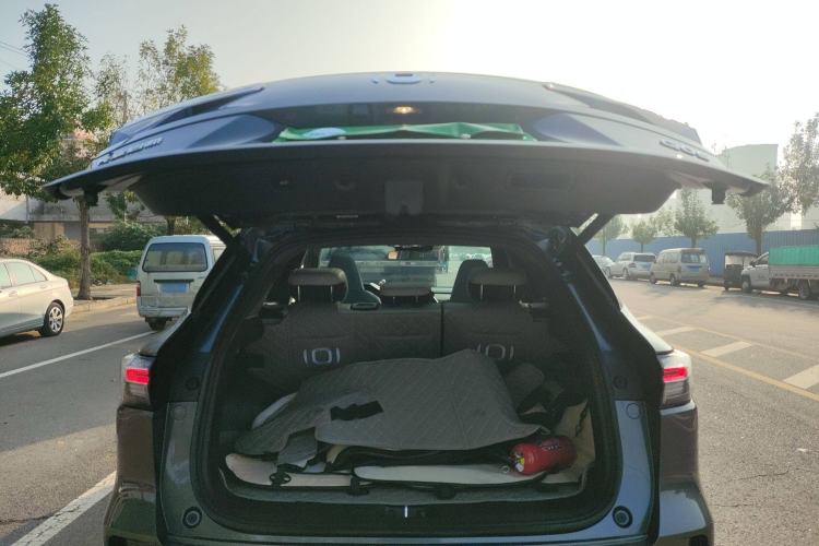 Used CHANGAN NEVO Q05 2025 Truly Delicious Version 125 Deluxe Edition Trunk