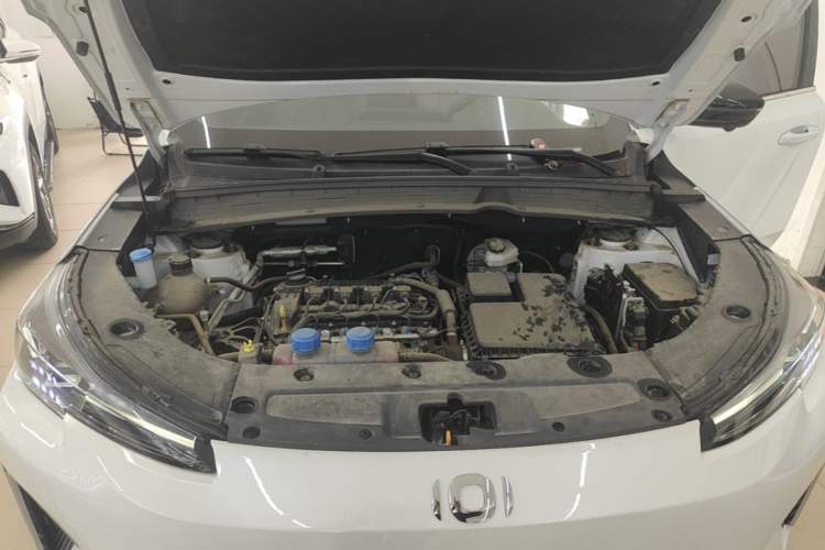 Used CHANGAN NEVO Q05 2025 Truly Delicious Version 125 Leading-Edge Edition Engine Bay