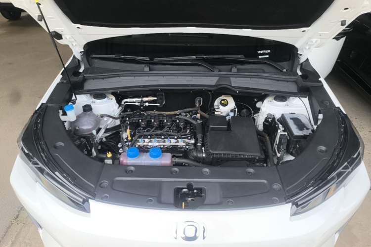 Used CHANGAN NEVO Q05 2025 Truly Delicious Version 125cc Beyond-Excellent Type Engine Bay