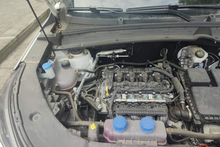 Used CHANGAN NEVO Q05 2025 Truly Delicious Version 125cc Beyond-Excellent Type Engine Bay Right