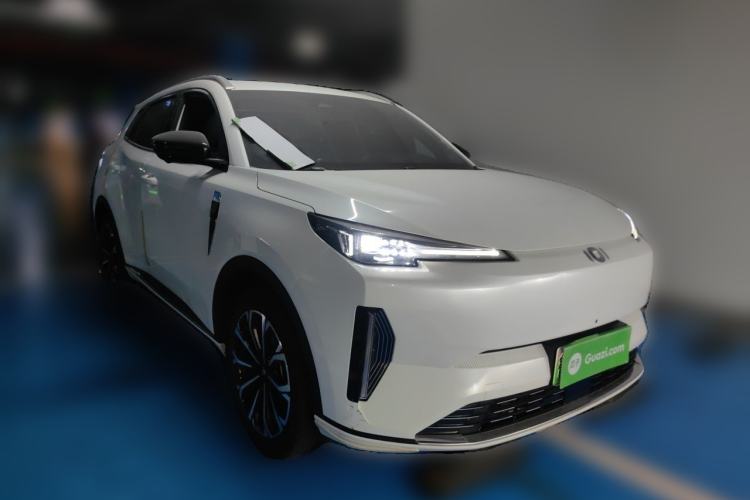 Used CHANGAN NEVO Q05 2025 Truly Delicious Version 125 Deluxe Edition Front Right 45 Deg
