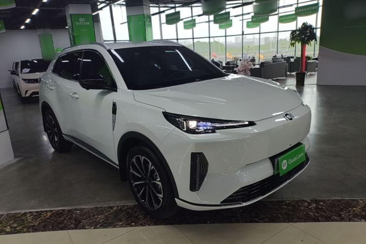 Used CHANGAN NEVO Q05 2025 Truly Delicious Version 125cc Beyond-Excellent Type Front Right 45 Deg