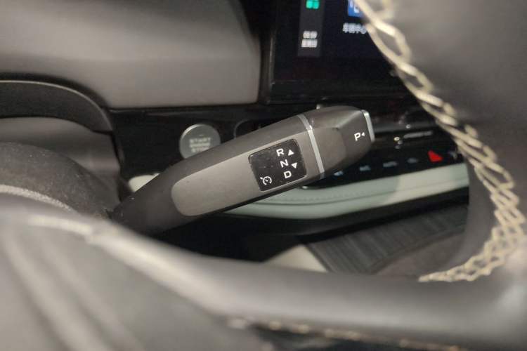 Used CHANGAN NEVO Q05 2025 Truly Delicious Version 125cc Beyond-Excellent Type Gear Lever