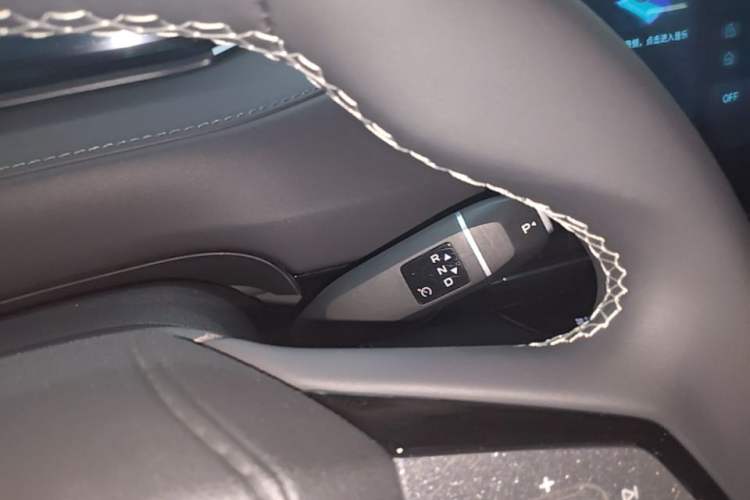 Used CHANGAN NEVO Q05 2025 Truly Delicious Version 125 Deluxe Edition Gear Lever