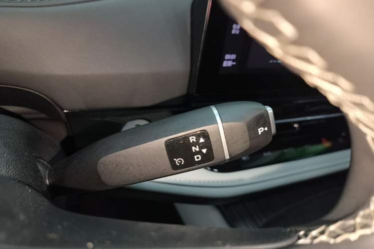 Used CHANGAN NEVO Q05 2025 Truly Delicious Version 125cc Beyond-Excellent Type Gear Lever