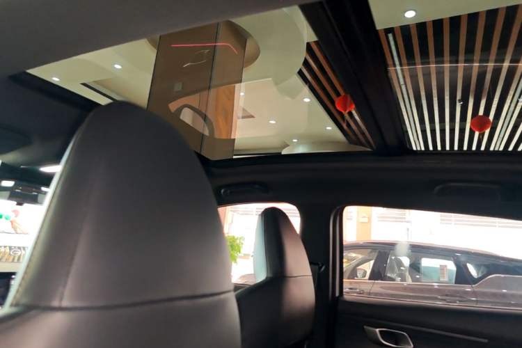 Used CHANGAN NEVO Q05 2025 Truly Delicious Version 125 Deluxe Edition Headliner