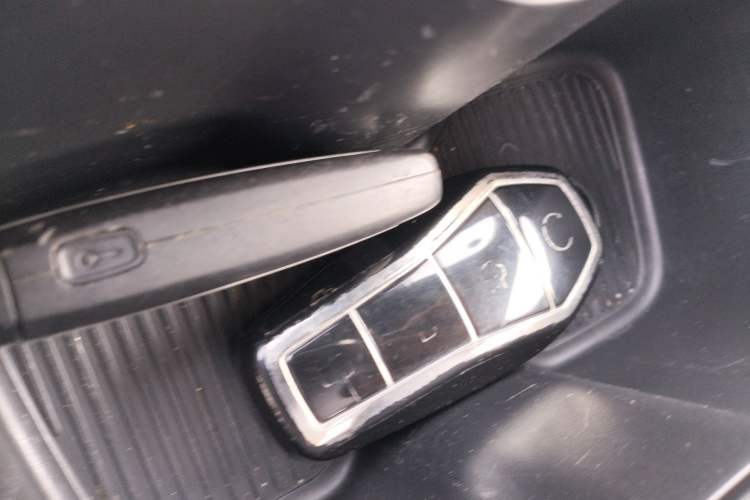 Used CHANGAN NEVO Q05 2025 Truly Delicious Version 125cc Beyond-Excellent Type Interior 1