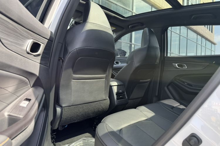 Used CHANGAN NEVO Q05 2025 Truly Delicious Version 125cc Beyond-Excellent Type Interior 4