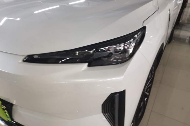 Used CHANGAN NEVO Q05 2025 Truly Delicious Version 125cc Beyond-Excellent Type Left Front Headlight