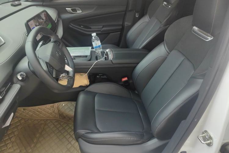 Used CHANGAN NEVO Q05 2025 Truly Delicious Version 125cc Beyond-Excellent Type Left Front Seat