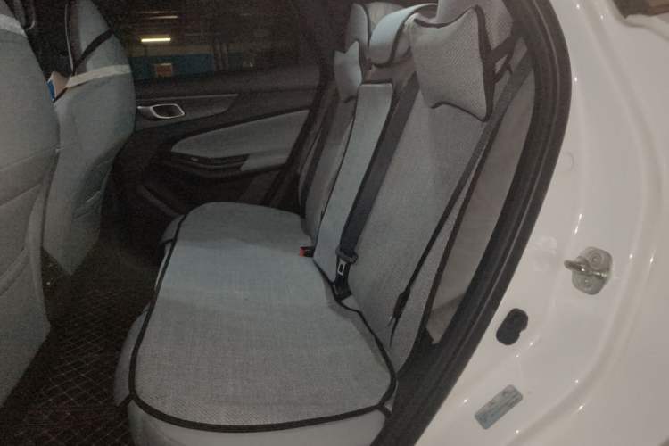 Used CHANGAN NEVO Q05 2025 Truly Delicious Version 125cc Beyond-Excellent Type Left Rear Seat