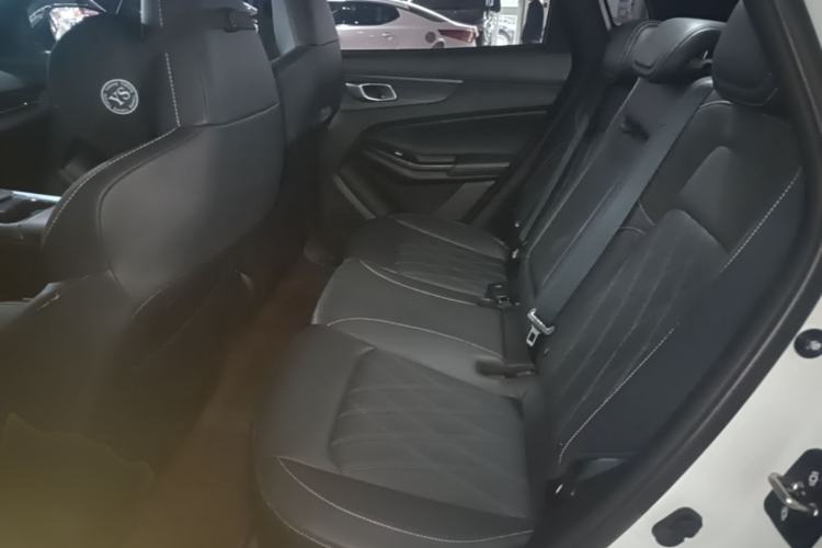 Used CHANGAN NEVO Q05 2025 Truly Delicious Version 125 Deluxe Edition Left Rear Seat