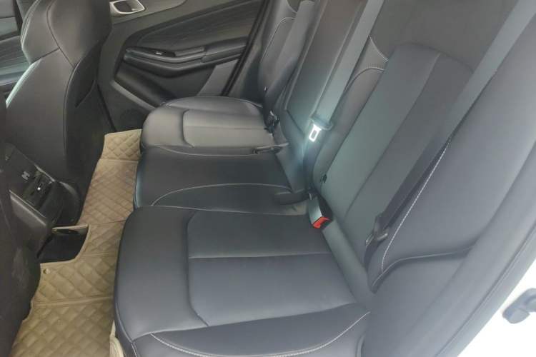 Used CHANGAN NEVO Q05 2025 Truly Delicious Version 125cc Beyond-Excellent Type Left Rear Seat