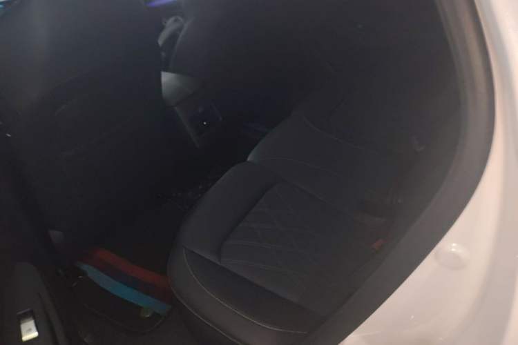 Used CHANGAN NEVO Q05 2025 Truly Delicious Version 125 Deluxe Edition Left Rear Seat