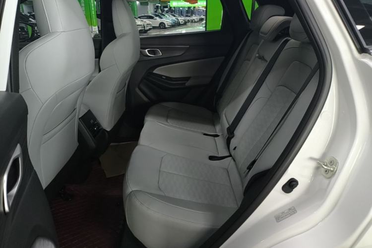 Used CHANGAN NEVO Q05 2025 Truly Delicious Version 125cc Beyond-Excellent Type Left Rear Seat