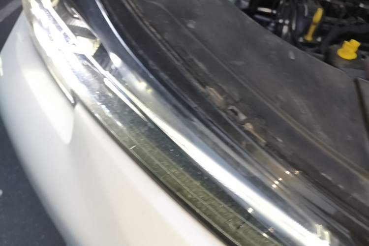 Used CHANGAN NEVO Q05 2025 Truly Delicious Version 125cc Beyond-Excellent Type Right Front Headlight