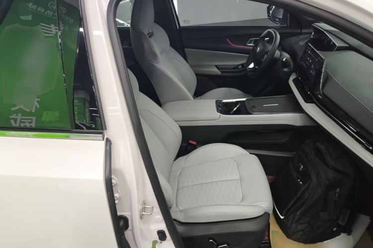 Used CHANGAN NEVO Q05 2025 Truly Delicious Version 125cc Beyond-Excellent Type Right Front Seat